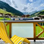 Wellness- Und Egger 4* Saalbach-Hinterglemm