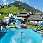 Wellness- Und Egger Hotel