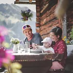 Wellness- Und Egger 4* Saalbach-Hinterglemm