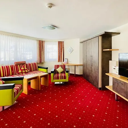 Wellness- Und Egger Hotel Saalbach-Hinterglemm