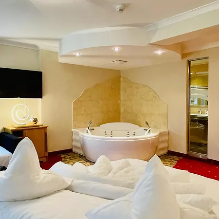Hotel Wellness- Und Egger 4*