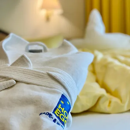 Hotel Wellness- Und Egger 4*