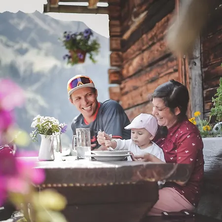 Wellness- Und Egger 4* Saalbach-Hinterglemm