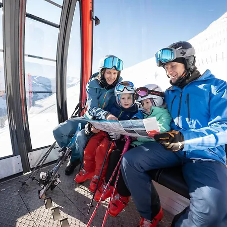 Hotel Wellness- Und Egger 4*