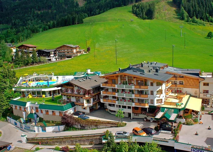 Hotel Wellness- Und Egger 4*